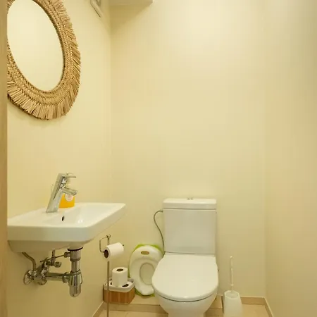 Aqua House Apartment